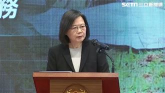 蔡英文親上火線宣布　義務役延長為一年
