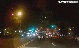 公車輾斃母嬰2人　驚悚畫面曝光