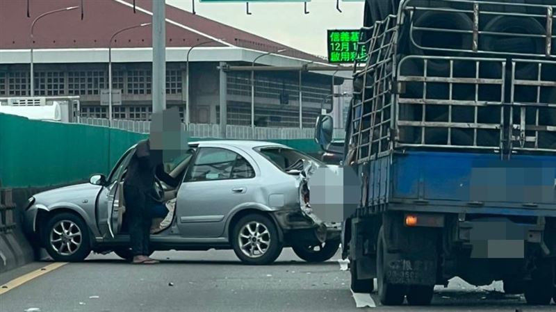 新／北市小貨車撞前車　轎車駕駛昏迷送醫