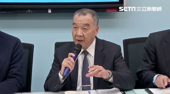 邱國正酸趙少康：人要活在理想當中