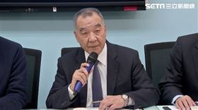 國防部邱部長國正率相關人員將於國民黨團記者室，報告【兵役延長一年】案