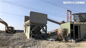 高雄,仁武,砂石廠,機器,手臂,捲入