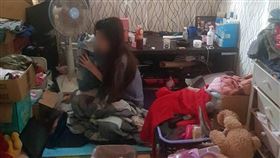 詐騙集團囚虐案  傅姓大姐頭基隆落網新北市警方追查詐騙集團囚虐案成員，9日晚間再逮捕3人到案，其中30歲傅姓女子（圖）是重要幹部，連「茶董」陳樺韋也尊稱她為「大姐」，負責面試集團成員等工作，已移送檢方偵辦。（翻攝照片）中央社記者高華謙傳真  111年11月10日