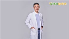 陳炯瑜醫師也特別提醒，周邊血造血幹細胞治療要有好的效果，挑選儲存機構三要點：幹細胞本身的活性、凍存後的幹細胞存活率，以及專業醫學團隊，這三要素缺一不可。