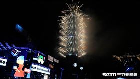 跨年夜／煙火／101煙火。（圖／記者楊澍拍攝）