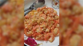  網友分享阿嬤做的蝦仁蛋炒飯。（圖／翻攝自爆料公社 臉書）