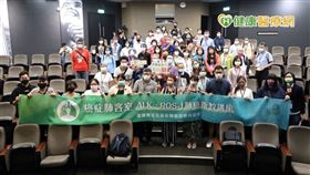 楊政達理事長強調，肺癌雖仍是醫界一大挑戰，但「正在持續進步中」，呼籲病友切勿放棄治療希望。