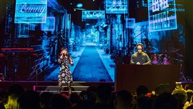 原子邦妮（圖／華納音樂提供）