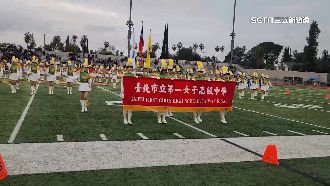 畫面曝光！北一女樂儀旗隊赴美表演感動網