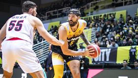 PLG新北國王洋將牧倫斯（Byron Mullens）單場轟下7顆三分彈。（圖／PLG聯盟提供）