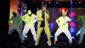 鼓鼓登上「2023閃耀台中跨年夜」演出。