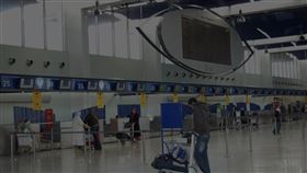 摩洛哥 機場https://www.flickr.com/photos/biligiri/9016948970/in/photolist-eJNdMq-bmfjD2-PRc9EM-aDM3mW-QvAoHu-QRDtwU-QRDzSE-R2qsFf-QRDwpC-QvAmWU-PRc1Sc-2naYMPY-2nGnZqL-9gcpjA-9gcvMk-dpdV21-9gh4ro-dpdViJ-dpd