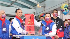 朱立倫、馬英九、連勝文出席「元旦升旗，早起打拚」112年國民黨中央升旗活動（圖／國民黨提供）