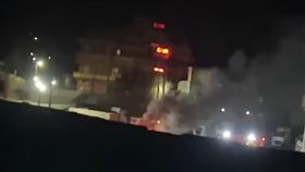 林口水牛坑火燒車。（圖／取自爆料公社）