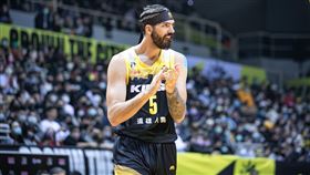 牧倫斯（Byron Mullens）延續前役好手感，猛轟29分、21籃板。（圖／PLG聯盟提供）