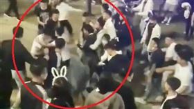 高雄市,夢時代,跨年,推擠