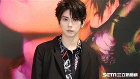 楊宇騰寫真集攝影展開幕。（記者邱榮吉/攝影）