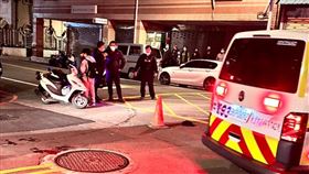 桃園黑幫老大郭信一遭槍擊不治（2）桃園市「黑人家族」大哥綽號「黑人」的郭信一2日傍晚行經桃園區泰昌十街、吉昌街時，遭持槍連續射擊，送醫搶救仍不治，警方獲報後已展開追查，釐清相關案情。（民眾提供）中央社記者吳睿騏桃園傳真  112年1月2日