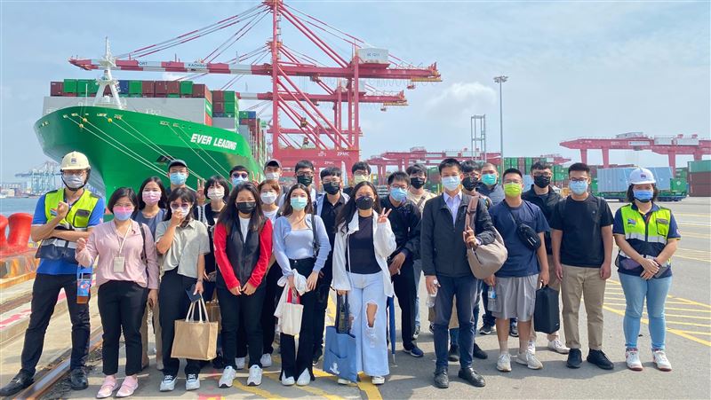 投履歷！港務公司徵才128人「起薪35K」