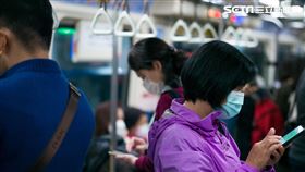 北捷車廂/捷運/口罩/疫新冠情(記者陳弋攝影)