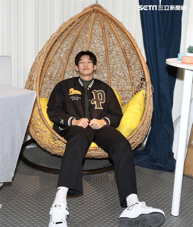 JIMBO三立新聞網專訪。（記者邱榮吉/攝影）