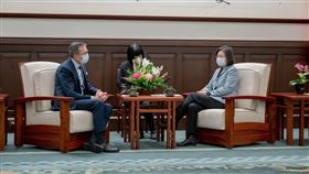 蔡英文總統今（4）日民主聯盟基金會主席拉斯穆森。（圖／總統府提供)