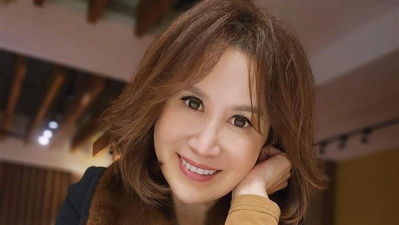 陳斐娟秀美腿！《關我什麼事》掀阿娟旋風