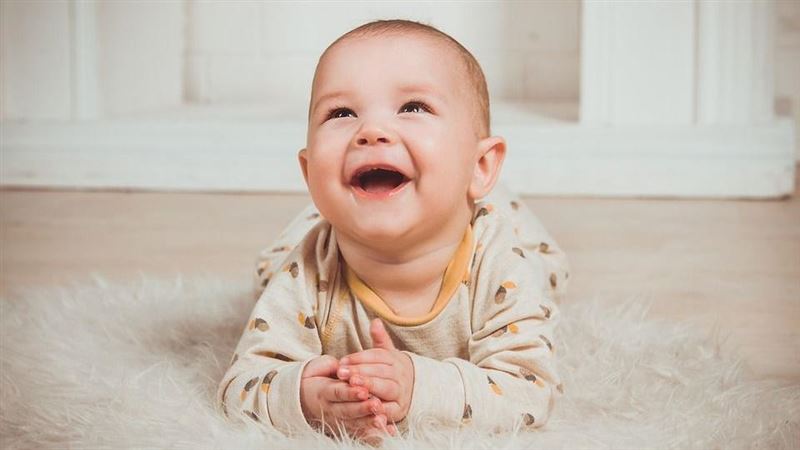 1歲嬰來月經、男童愛穿高跟鞋　元凶是她