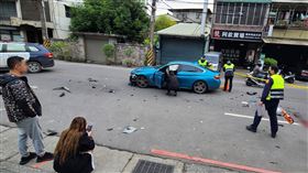 新北市,五股,死亡車禍,對撞,父女