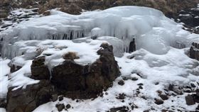 雪山，救援，登山隊，絕世雪景，苗栗縣消防局，冰雪岩石，最難救援的地形(圖／苗栗縣消防局提供)