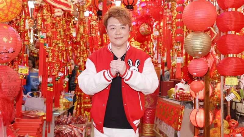 翁立友愛妻藏了1年　首露面曝結婚細節