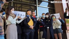 ▲泰山董事詹皓鈞在律師陪同下，赴北檢告發朱國榮、詹岳霖、劉偉龍等人。（圖／記者楊佩琪攝）