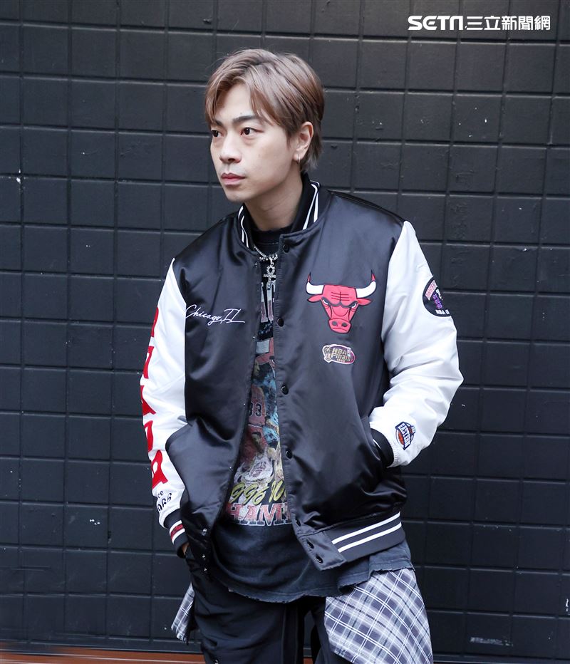 全明星正義三立新聞網專訪。（記者邱榮吉/攝影）