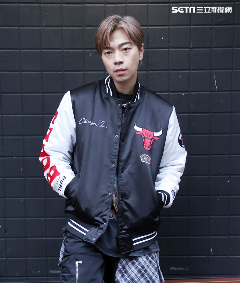 全明星正義三立新聞網專訪。（記者邱榮吉/攝影）