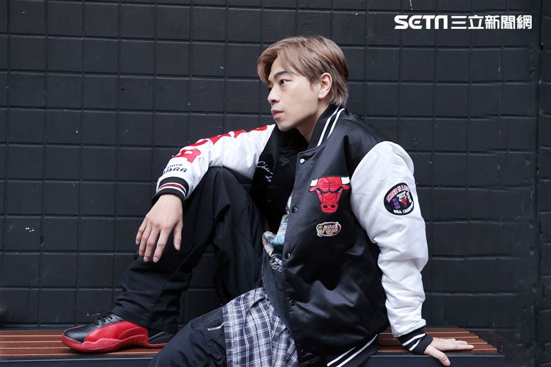 全明星正義三立新聞網專訪。（記者邱榮吉/攝影）