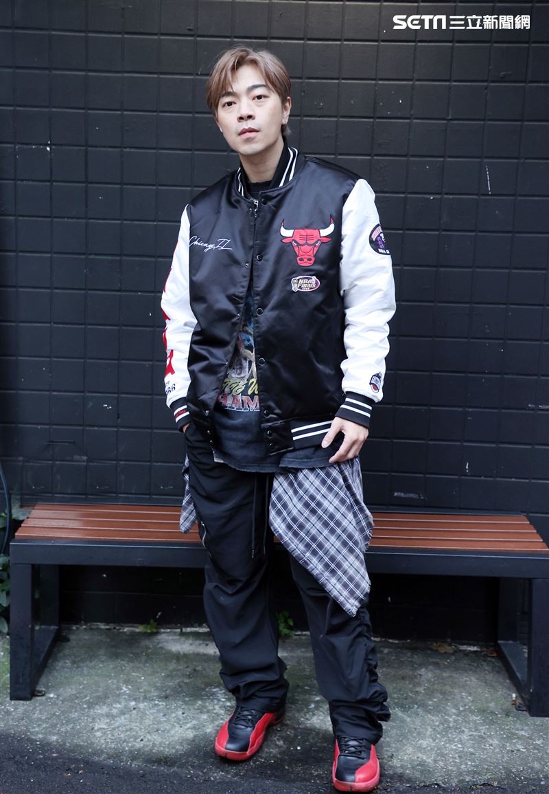 全明星正義三立新聞網專訪。（記者邱榮吉/攝影）