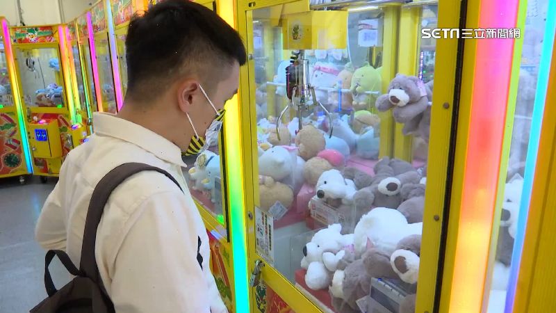 北捷站擺夾娃娃機　遭議員質疑招商成效差