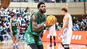 ▲台啤英熊洋將大勝（Branden Dawson）執行罰球。（圖／記者劉彥池攝影）