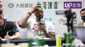 ▲「魔獸」霍華德（Dwight Howard）出席賽後記者會。（圖／記者劉彥池攝影）