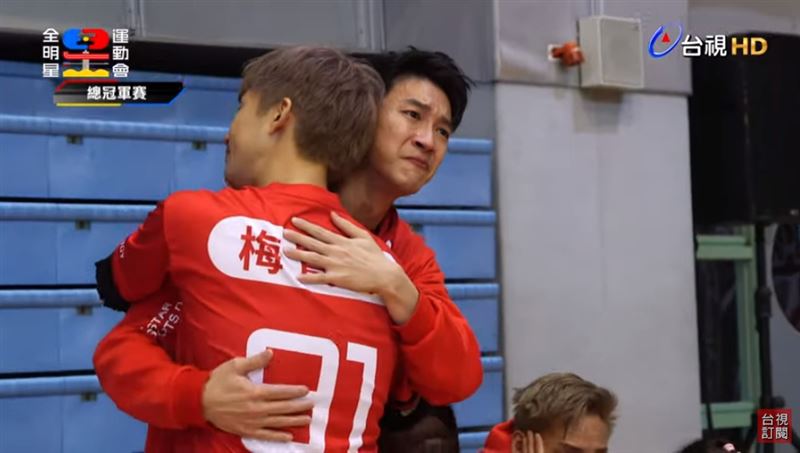 全明星4冠軍出爐　江宏傑場邊擁隊友痛哭