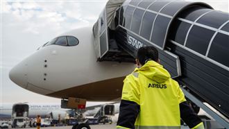 2號機回家了！星宇董座張國煒親駕回台