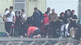 賭博,聚賭,逃竄,跌倒,跳起來