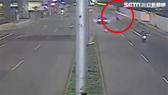 工程師自撞捷運站燈桿慘死！車禍畫面曝光