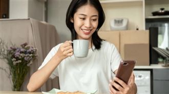 手機害人分心、暴飲暴食？4原因才是元兇