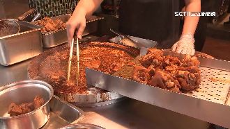 熱門年菜豬腳象徵招財　民眾2個月前搶訂