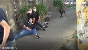 精彩！警施「袈裟壓制」　勇擒壯碩槍毒犯（圖／翻攝畫面）