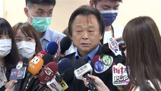 王世堅自曝：每天被40至50通電話騷擾