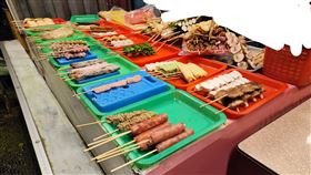 串烤,付錢,老闆