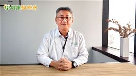 邱泰然醫師說明，胰臟癌病患普遍年長，可能合併多種慢性病，或患者本身身體狀況就不太好，這時會建議以二合一組合進行治療。