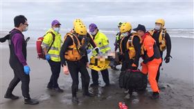 竹圍漁港,溺水,婦人（圖／翻攝畫面）